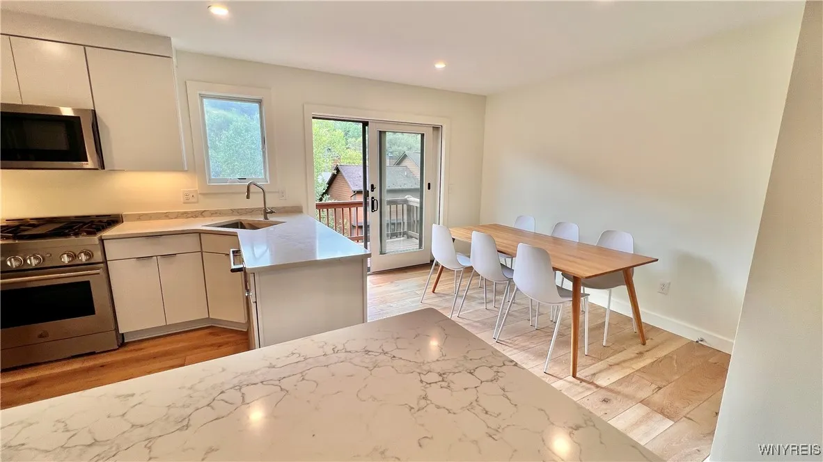 14 Stone, Ellicottville, New York 14731, Ellicottville, New York 14731, 4 Bedrooms Bedrooms, 8 Rooms Rooms,2 BathroomsBathrooms,Residential,Closed,14 Stone, Ellicottville, New York 14731,0,B1636114