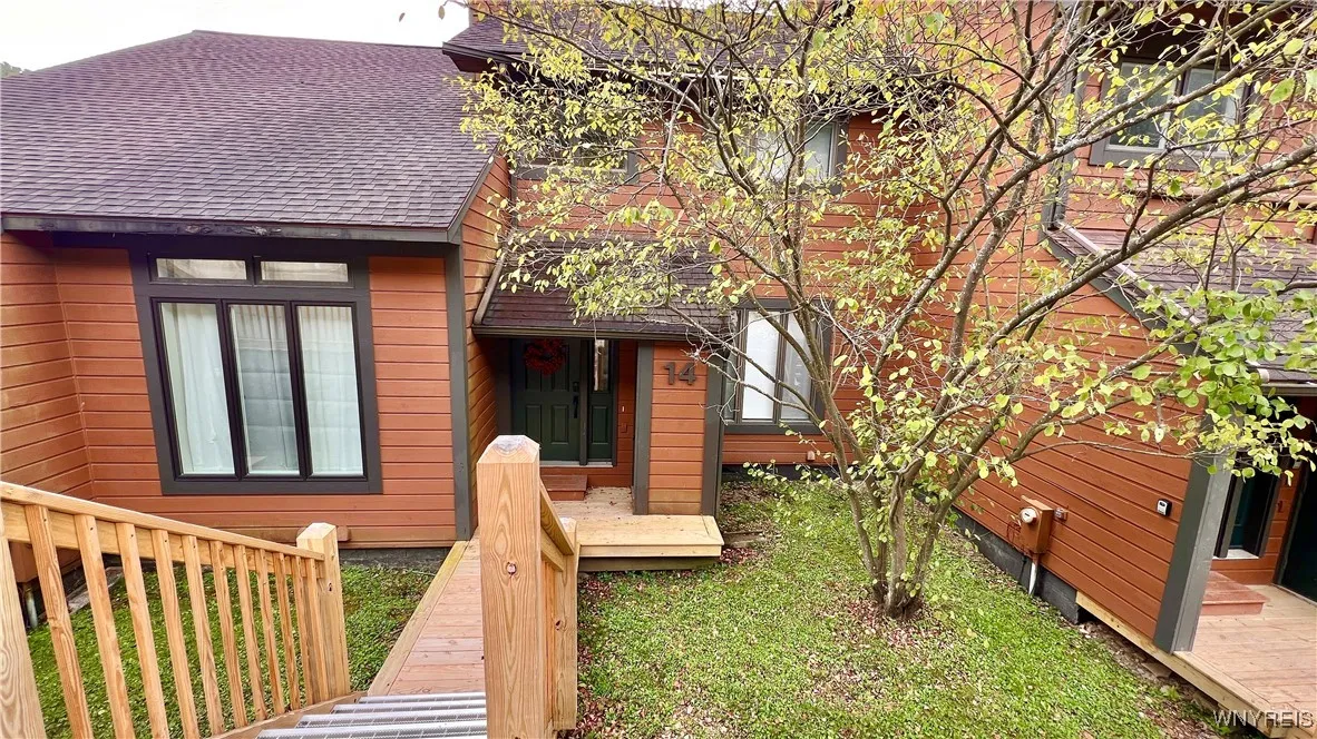 14 Stone, Ellicottville, New York 14731, Ellicottville, New York 14731, 4 Bedrooms Bedrooms, 8 Rooms Rooms,2 BathroomsBathrooms,Residential,For Sale,14 Stone, Ellicottville, New York 14731,0,B1636114