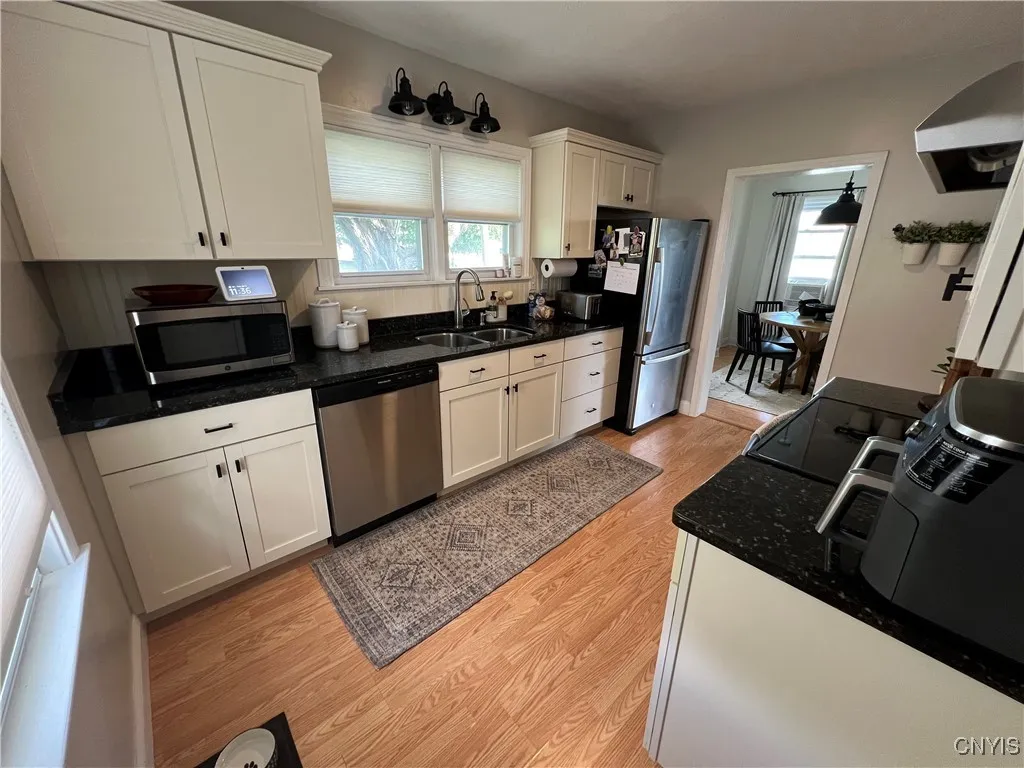 131 Barben Avenue, Watertown City, New York 13601, Watertown City, New York 13601, 3 Bedrooms Bedrooms, 8 Rooms Rooms,2 BathroomsBathrooms,Residential,For Sale,131 Barben Avenue, Watertown City, New York 13601,0,S1636119