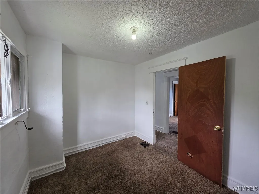 157 Davidson Avenue, Buffalo, New York 14215, Buffalo, New York 14215, 3 Bedrooms Bedrooms, 8 Rooms Rooms,1 BathroomBathrooms,Residential,For Sale,157 Davidson Avenue, Buffalo, New York 14215,0,B1636159