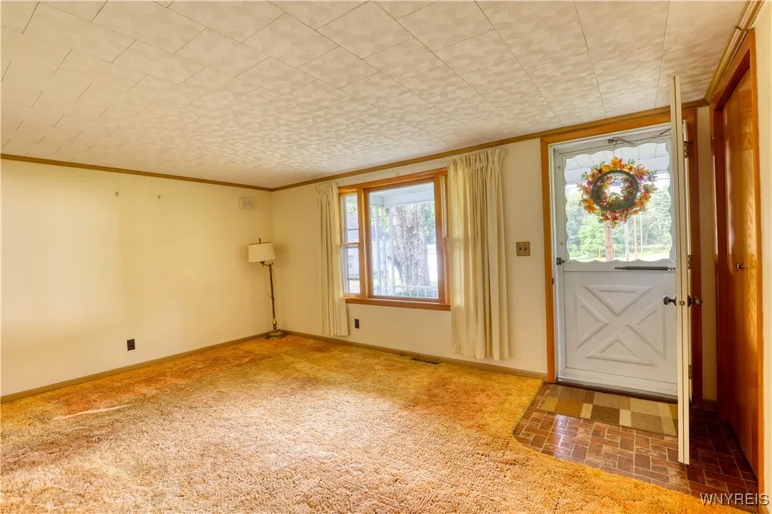 3674 School Street, Great Valley, New York 14748, Great Valley, New York 14748, 2 Bedrooms Bedrooms, 7 Rooms Rooms,1 BathroomBathrooms,Residential,For Sale,3674 School Street, Great Valley, New York 14748,0,B1634785