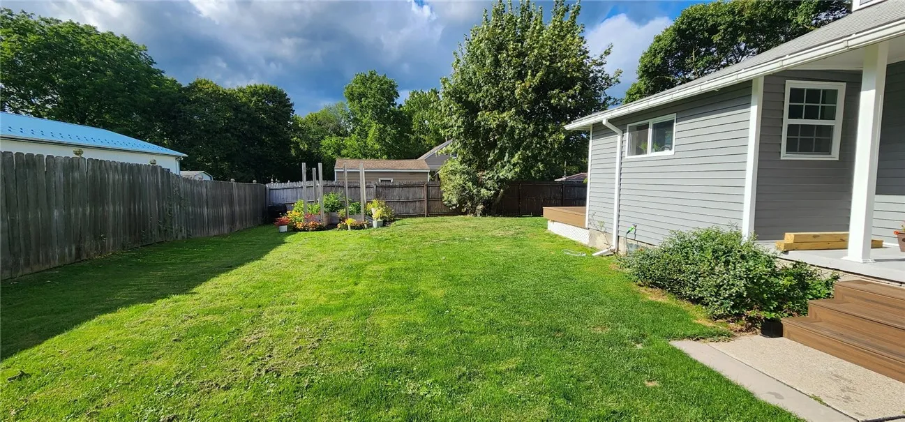 81 Irving Street, Lockport City, New York 14094, Lockport City, New York 14094, 2 Bedrooms Bedrooms, 8 Rooms Rooms,1 BathroomBathrooms,Residential,For Sale,81 Irving Street, Lockport City, New York 14094,0,R1632377