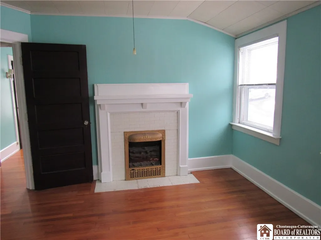 135 South Main Street, Jamestown, New York 14701, Jamestown, New York 14701, 3 Bedrooms Bedrooms, 9 Rooms Rooms,1 BathroomBathrooms,Residential,For Sale,135 South Main Street, Jamestown, New York 14701,0,R1635960