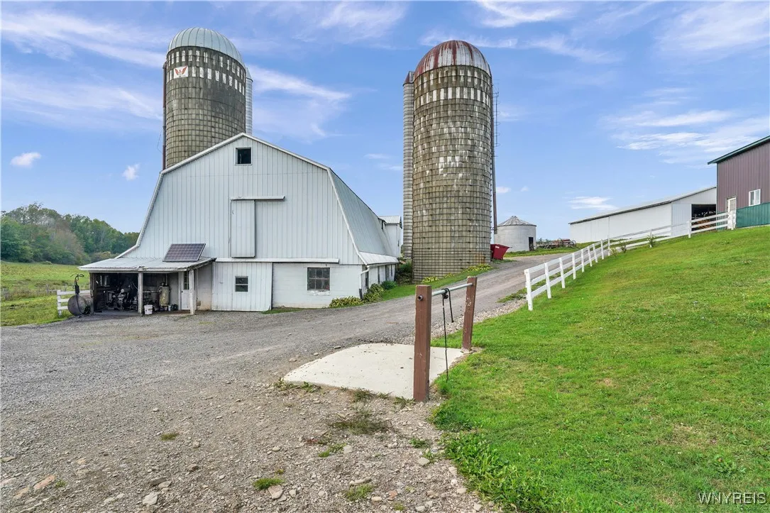 9670 County Road 3, Centerville, New York 14065, Centerville, New York 14065, 5 Bedrooms Bedrooms, 16 Rooms Rooms,1 BathroomBathrooms,Residential,For Sale,9670 County Road 3, Centerville, New York 14065,0,B1635886