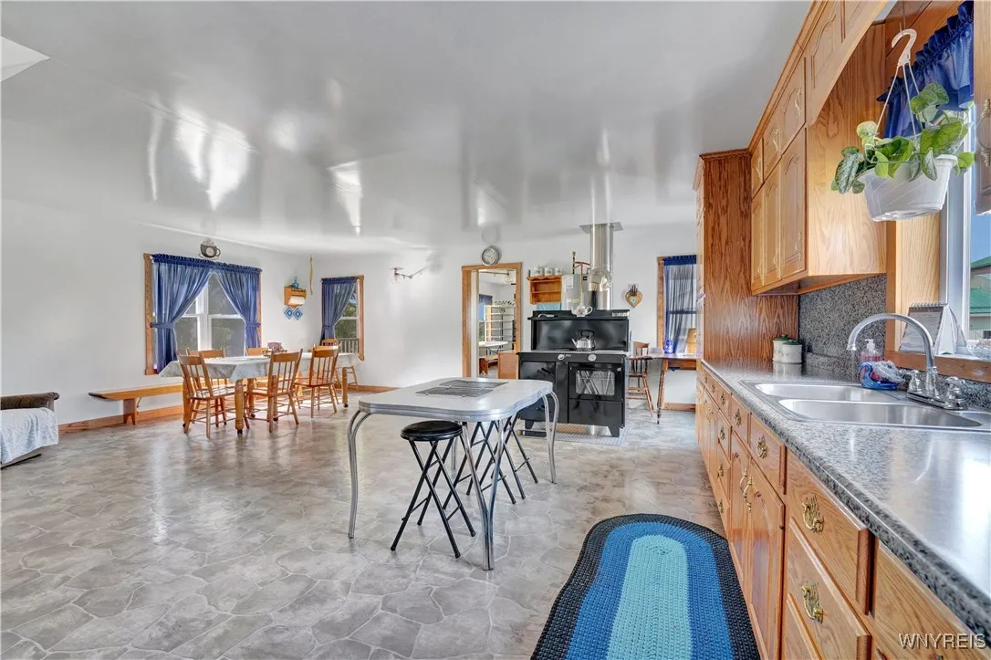9670 County Road 3, Centerville, New York 14065, Centerville, New York 14065, 5 Bedrooms Bedrooms, 16 Rooms Rooms,1 BathroomBathrooms,Residential,For Sale,9670 County Road 3, Centerville, New York 14065,0,B1635886