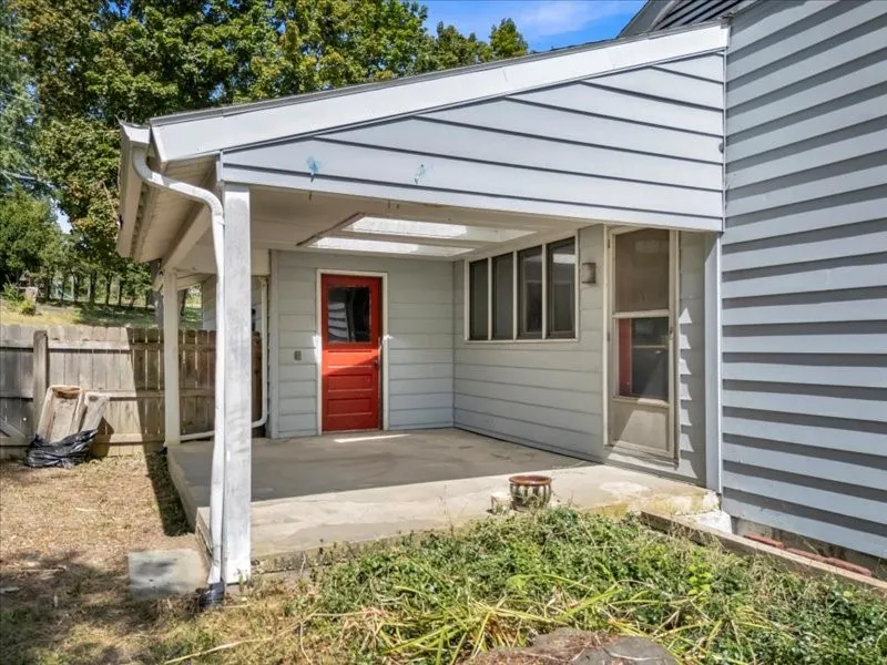 555 Elm Street Extension, Ithaca Town, New York 14, Ithaca Town, New York 14850, 3 Bedrooms Bedrooms, 7 Rooms Rooms,1 BathroomBathrooms,Residential,For Sale,555 Elm Street Extension, Ithaca Town, New York 14,0,R1636223