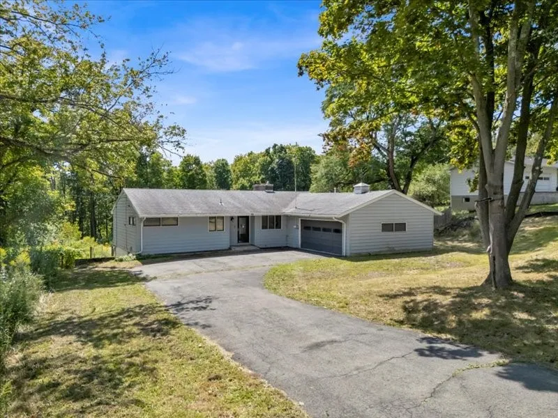 555 Elm Street Extension, Ithaca Town, New York 14, Ithaca Town, New York 14850, 3 Bedrooms Bedrooms, 7 Rooms Rooms,1 BathroomBathrooms,Residential,For Sale,555 Elm Street Extension, Ithaca Town, New York 14,0,R1636223