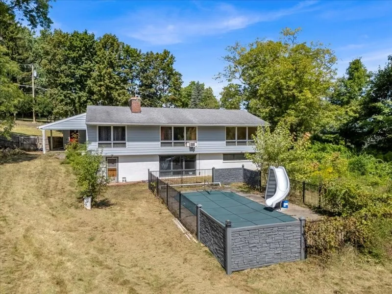 555 Elm Street Extension, Ithaca Town, New York 14, Ithaca Town, New York 14850, 3 Bedrooms Bedrooms, 7 Rooms Rooms,1 BathroomBathrooms,Residential,For Sale,555 Elm Street Extension, Ithaca Town, New York 14,0,R1636223