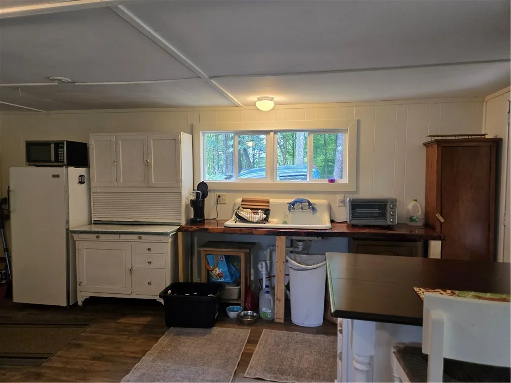 11521 Rehm Road, Florence, New York 13316, Florence, New York 13316, 1 Bedroom Bedrooms, 3 Rooms Rooms,1 BathroomBathrooms,Residential,For Sale,11521 Rehm Road, Florence, New York 13316,0,R1636245