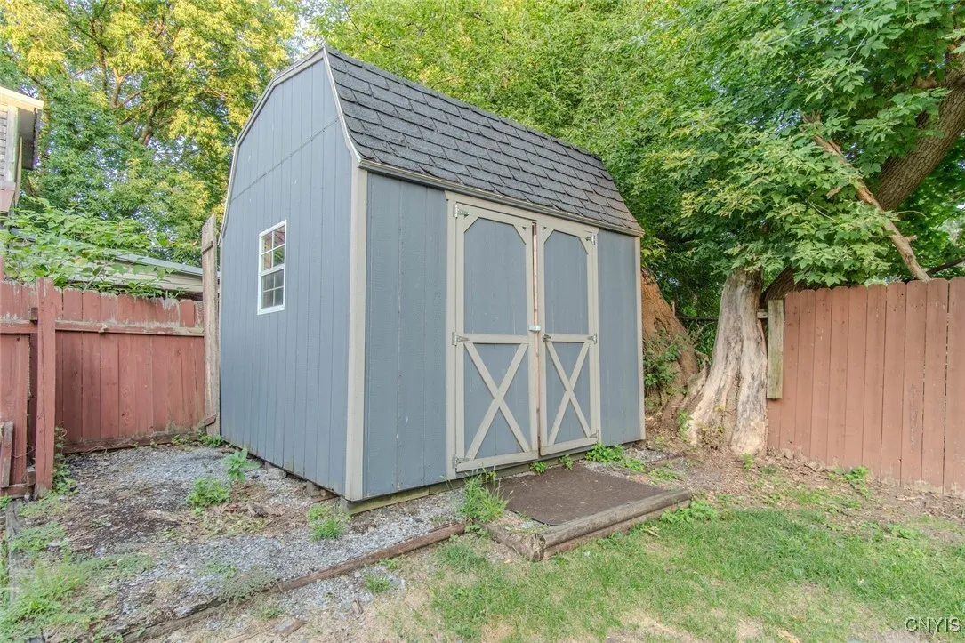 522 Frontenac Street, Watertown City, New York 136, Watertown City, New York 13601, 3 Bedrooms Bedrooms, 7 Rooms Rooms,1 BathroomBathrooms,Residential,For Sale,522 Frontenac Street, Watertown City, New York 136,0,S1636017