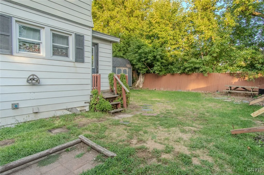 522 Frontenac Street, Watertown City, New York 136, Watertown City, New York 13601, 3 Bedrooms Bedrooms, 7 Rooms Rooms,1 BathroomBathrooms,Residential,For Sale,522 Frontenac Street, Watertown City, New York 136,0,S1636017