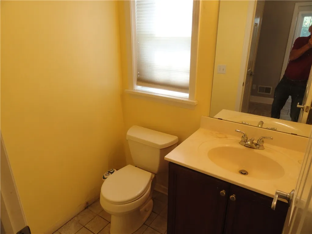 Powder room