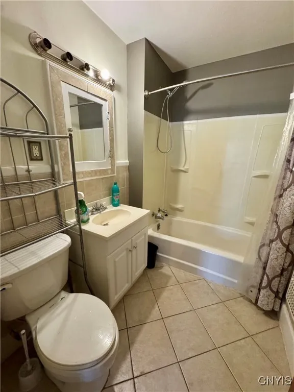 1821 Rutger Street, Utica, New York 13501, Utica, New York 13501, 4 Bedrooms Bedrooms, ,2 BathroomsBathrooms,Residential,Closed,1821 Rutger Street, Utica, New York 13501,0,S1636206