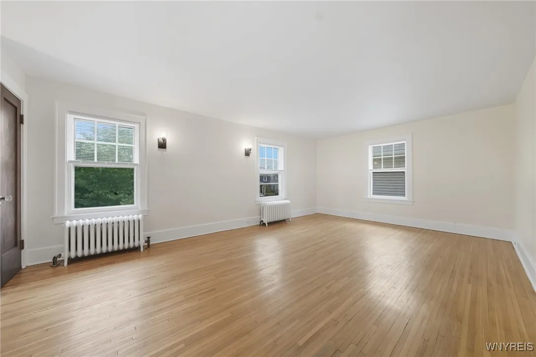 74 Admiral Road, Buffalo, New York 14216, Buffalo, New York 14216, 3 Bedrooms Bedrooms, 6 Rooms Rooms,1 BathroomBathrooms,Residential,For Sale,74 Admiral Road, Buffalo, New York 14216,0,B1633919
