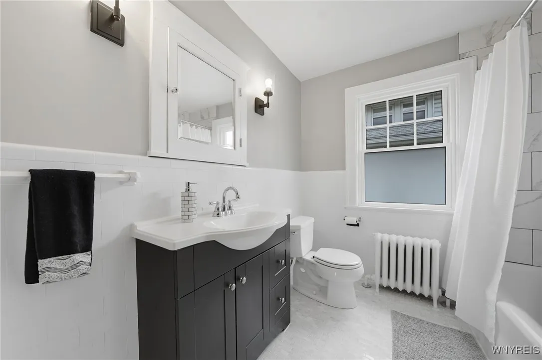 74 Admiral Road, Buffalo, New York 14216, Buffalo, New York 14216, 3 Bedrooms Bedrooms, 6 Rooms Rooms,1 BathroomBathrooms,Residential,For Sale,74 Admiral Road, Buffalo, New York 14216,0,B1633919