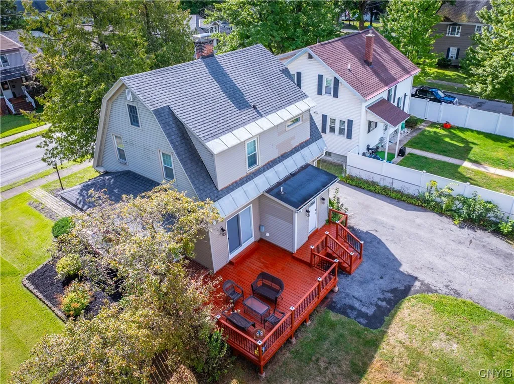 303 French Road, Utica, New York 13502, Utica, New York 13502, 3 Bedrooms Bedrooms, 8 Rooms Rooms,2 BathroomsBathrooms,Residential,Closed,303 French Road, Utica, New York 13502,0,S1635715