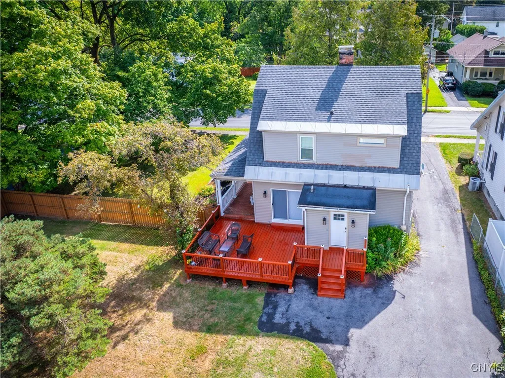 303 French Road, Utica, New York 13502, Utica, New York 13502, 3 Bedrooms Bedrooms, 8 Rooms Rooms,2 BathroomsBathrooms,Residential,Closed,303 French Road, Utica, New York 13502,0,S1635715