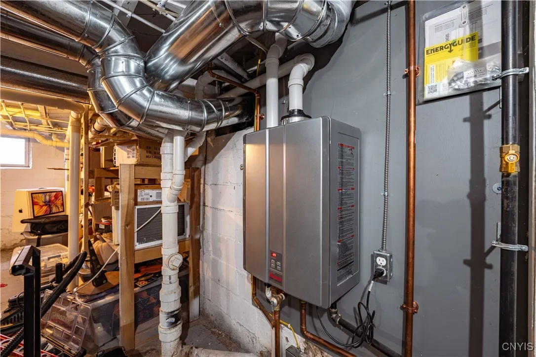 303 French Road, Utica, New York 13502, Utica, New York 13502, 3 Bedrooms Bedrooms, 8 Rooms Rooms,2 BathroomsBathrooms,Residential,Closed,303 French Road, Utica, New York 13502,0,S1635715