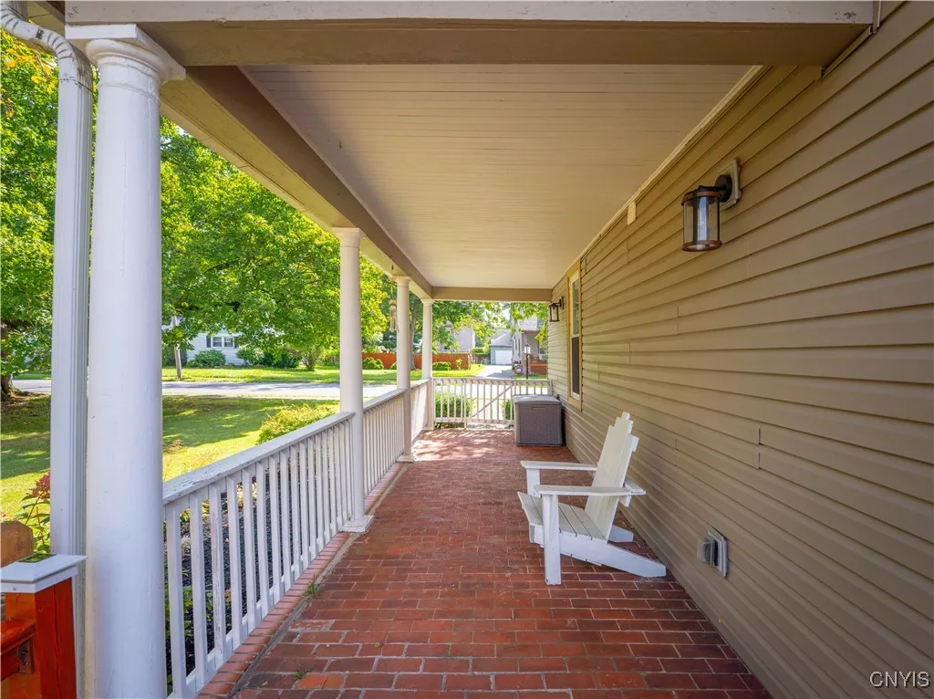 303 French Road, Utica, New York 13502, Utica, New York 13502, 3 Bedrooms Bedrooms, 8 Rooms Rooms,2 BathroomsBathrooms,Residential,Closed,303 French Road, Utica, New York 13502,0,S1635715