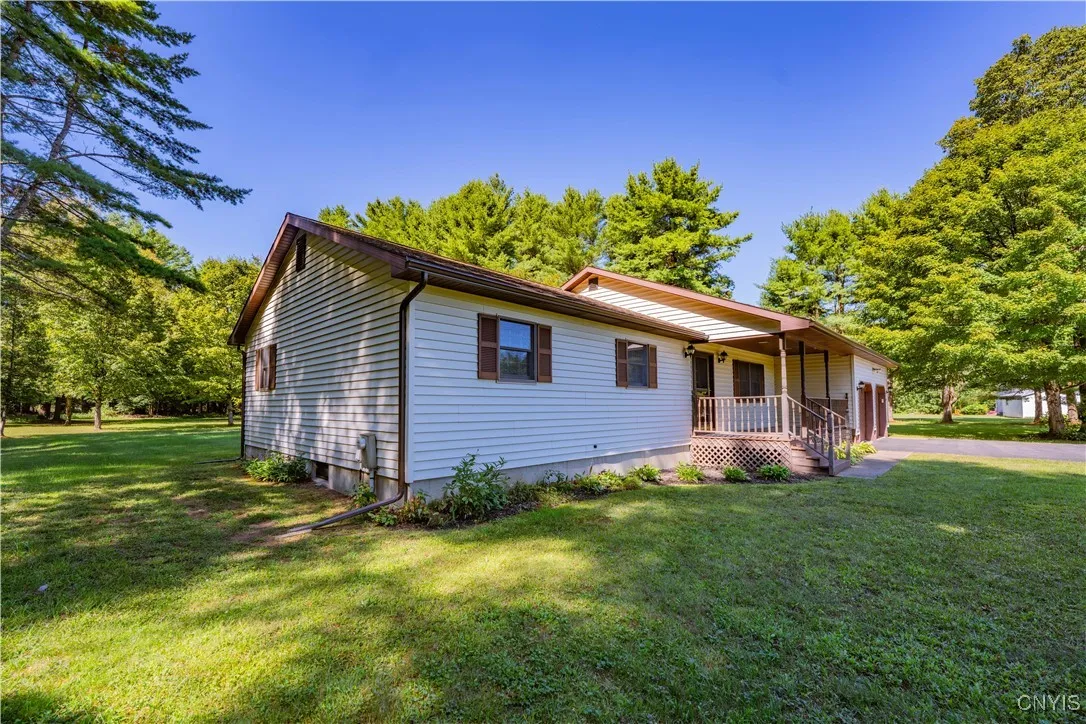 8016 State Route 13, Vienna, New York 13308, Vienna, New York 13308, 3 Bedrooms Bedrooms, 6 Rooms Rooms,2 BathroomsBathrooms,Residential,For Sale,8016 State Route 13, Vienna, New York 13308,0,S1630988