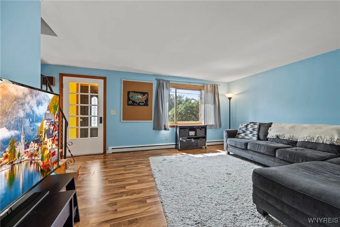 50 Pardee Avenue, Lancaster, New York 14086, Lancaster, New York 14086, 3 Bedrooms Bedrooms, 6 Rooms Rooms,1 BathroomBathrooms,Residential,For Sale,50 Pardee Avenue, Lancaster, New York 14086,0,B1632475