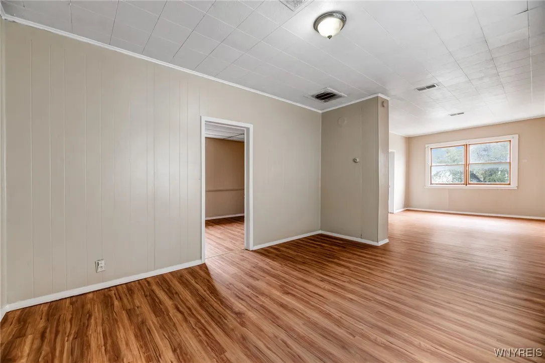540 Willett Street, Buffalo, New York 14206, Buffalo, New York 14206, 5 Bedrooms Bedrooms, ,2 BathroomsBathrooms,Residential,For Sale,540 Willett Street, Buffalo, New York 14206,0,B1636290