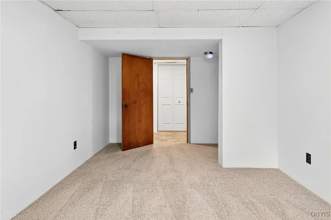 32 Kingdom Road, Volney, New York 13126, Volney, New York 13126, 5 Bedrooms Bedrooms, 8 Rooms Rooms,2 BathroomsBathrooms,Residential,For Sale,32 Kingdom Road, Volney, New York 13126,0,S1636144