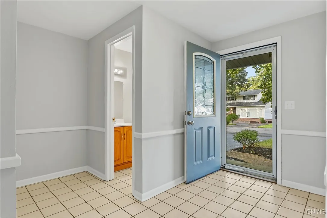 7728 Lemontree Lane, Clay, New York 13090, Clay, New York 13090, 4 Bedrooms Bedrooms, 8 Rooms Rooms,2 BathroomsBathrooms,Residential,Closed,7728 Lemontree Lane, Clay, New York 13090,0,S1635110