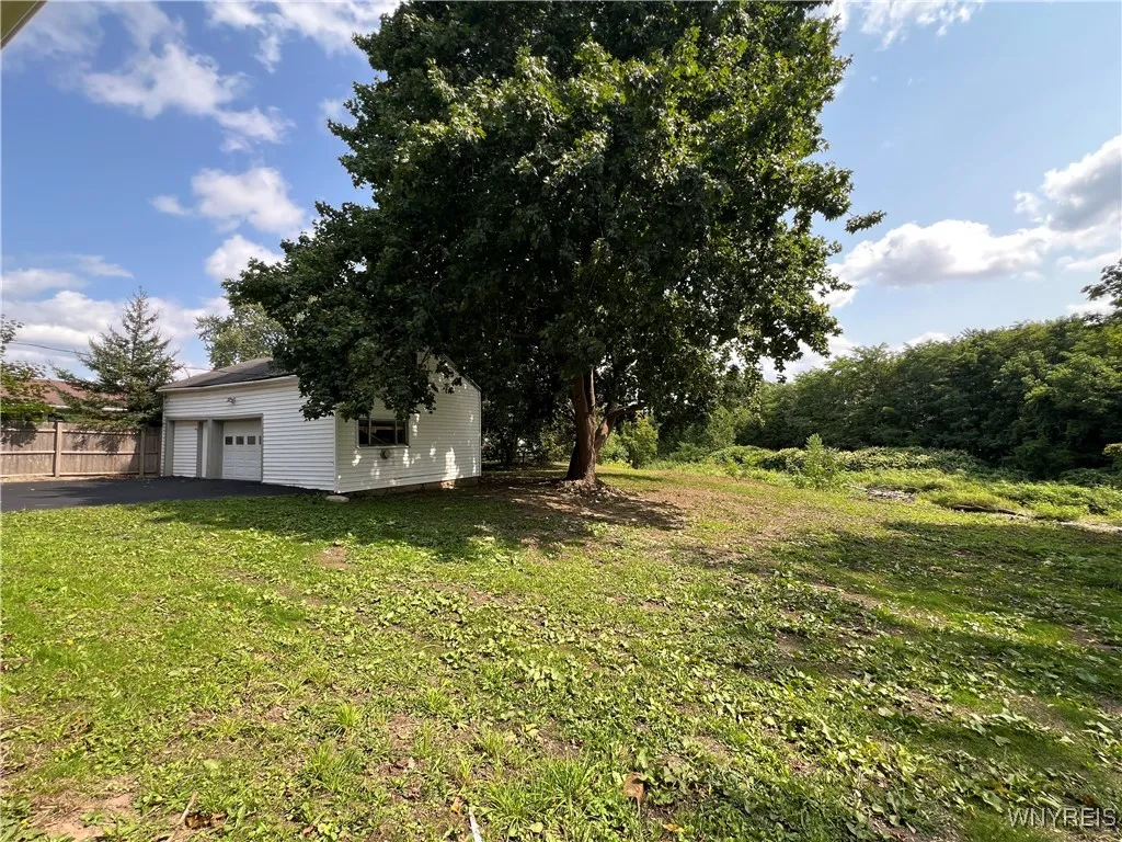 663 Creek Road, Attica, New York 14011, Attica, New York 14011, 3 Bedrooms Bedrooms, 8 Rooms Rooms,1 BathroomBathrooms,Residential,For Sale,663 Creek Road, Attica, New York 14011,0,B1636153
