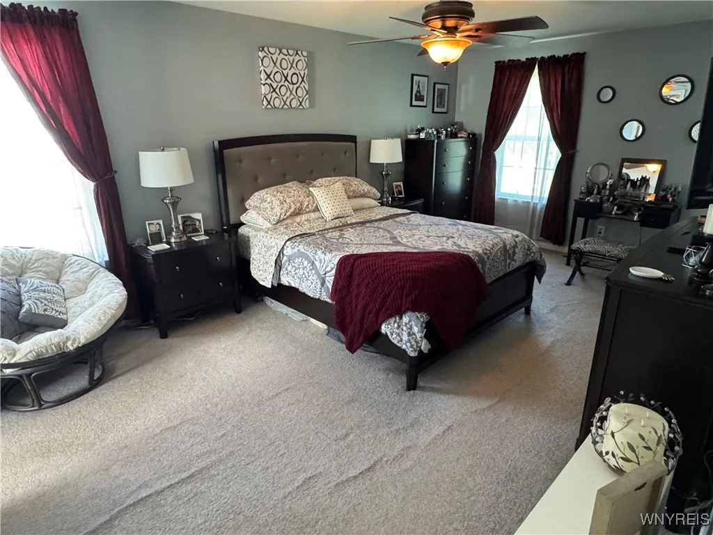 6105 Woodford Drive, Hamburg, New York 14085, Hamburg, New York 14085, 3 Bedrooms Bedrooms, 9 Rooms Rooms,2 BathroomsBathrooms,Residential,Closed,6105 Woodford Drive, Hamburg, New York 14085,0,B1636186