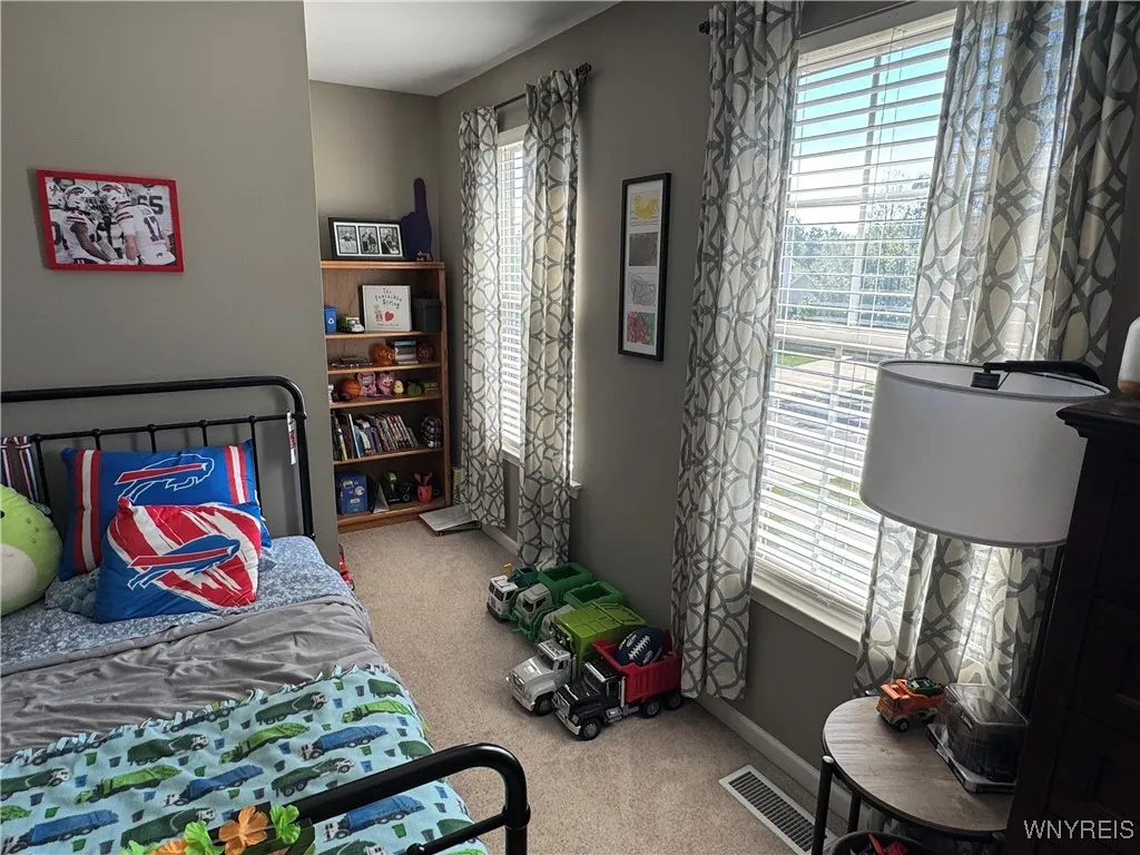 6105 Woodford Drive, Hamburg, New York 14085, Hamburg, New York 14085, 3 Bedrooms Bedrooms, 9 Rooms Rooms,2 BathroomsBathrooms,Residential,Closed,6105 Woodford Drive, Hamburg, New York 14085,0,B1636186