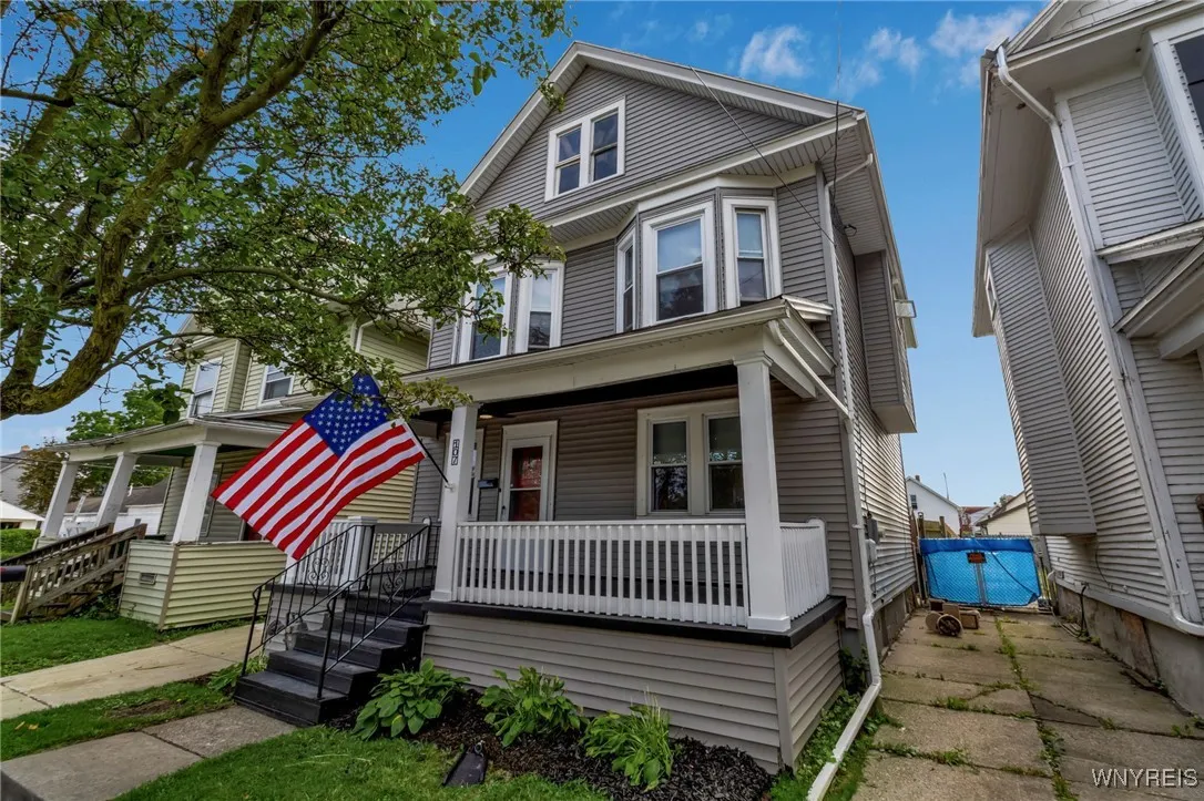107 Stanley Street, Buffalo, New York 14206, Buffalo, New York 14206, 4 Bedrooms Bedrooms, 9 Rooms Rooms,1 BathroomBathrooms,Residential,Closed,107 Stanley Street, Buffalo, New York 14206,0,B1636002