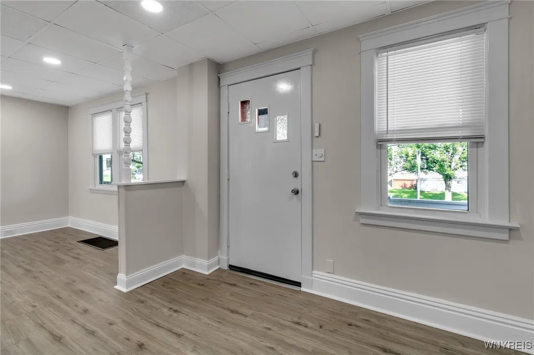 107 Stanley Street, Buffalo, New York 14206, Buffalo, New York 14206, 4 Bedrooms Bedrooms, 9 Rooms Rooms,1 BathroomBathrooms,Residential,Closed,107 Stanley Street, Buffalo, New York 14206,0,B1636002