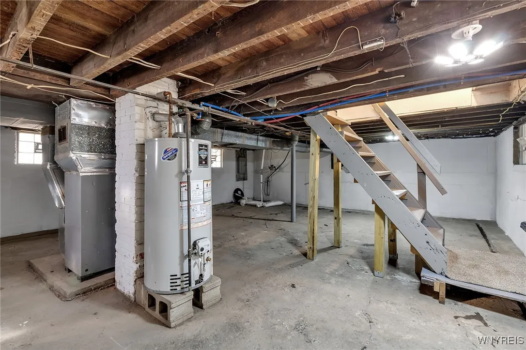 107 Stanley Street, Buffalo, New York 14206, Buffalo, New York 14206, 4 Bedrooms Bedrooms, 9 Rooms Rooms,1 BathroomBathrooms,Residential,Closed,107 Stanley Street, Buffalo, New York 14206,0,B1636002