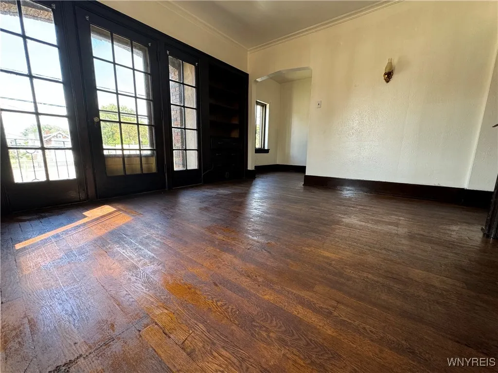 6801 Buffalo Avenue 1, Niagara Falls, New York 143, Niagara Falls, New York 14304, 3 Rooms Rooms,1 BathroomBathrooms,Residential Lease,For Rent,6801 Buffalo Avenue 1, Niagara Falls, New York 143,0,B1635981