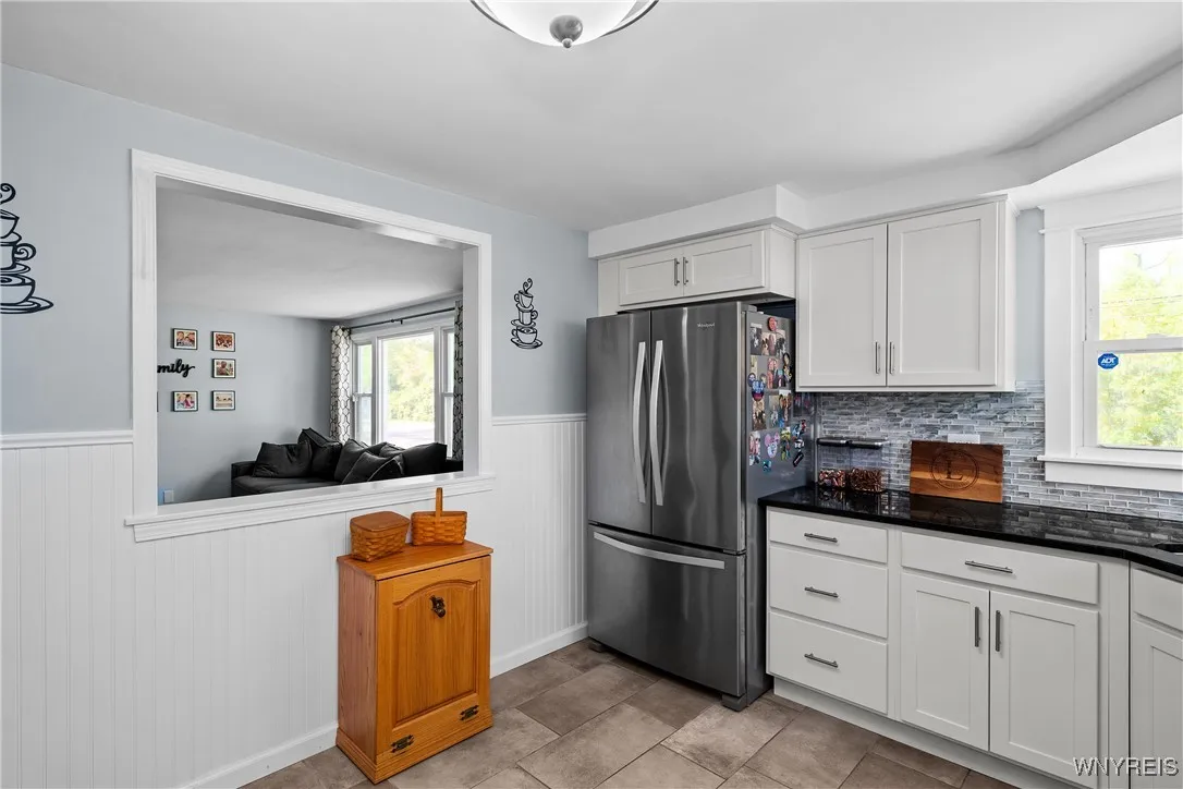 1306 Ellicott Creek Road, Tonawanda, New York 1415, Tonawanda, New York 14150, 3 Bedrooms Bedrooms, 5 Rooms Rooms,2 BathroomsBathrooms,Residential,For Sale,1306 Ellicott Creek Road, Tonawanda, New York 1415,0,B1635806