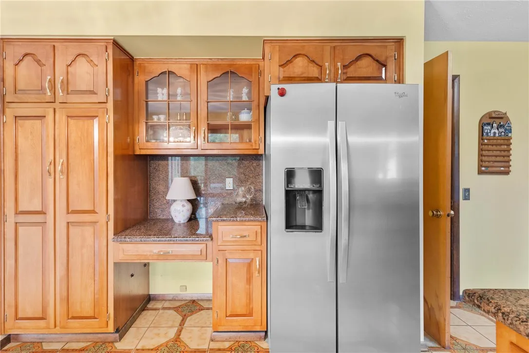 116 Northwood Drive, Greece, New York 14612, Greece, New York 14612, 3 Bedrooms Bedrooms, 8 Rooms Rooms,2 BathroomsBathrooms,Residential,For Sale,116 Northwood Drive, Greece, New York 14612,0,R1635650