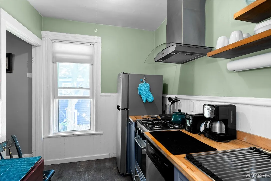 328 Pennsylvania Street, Buffalo, New York 14201, Buffalo, New York 14201, 4 Bedrooms Bedrooms, ,4 BathroomsBathrooms,Residential,For Sale,328 Pennsylvania Street, Buffalo, New York 14201,0,B1636278