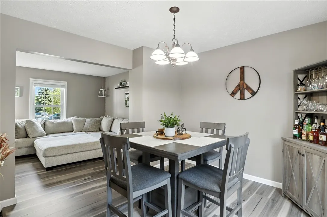 12 Calman Place, Canandaigua City, New York 14424, Canandaigua City, New York 14424, 3 Bedrooms Bedrooms, 6 Rooms Rooms,1 BathroomBathrooms,Residential,For Sale,12 Calman Place, Canandaigua City, New York 14424,0,R1636272