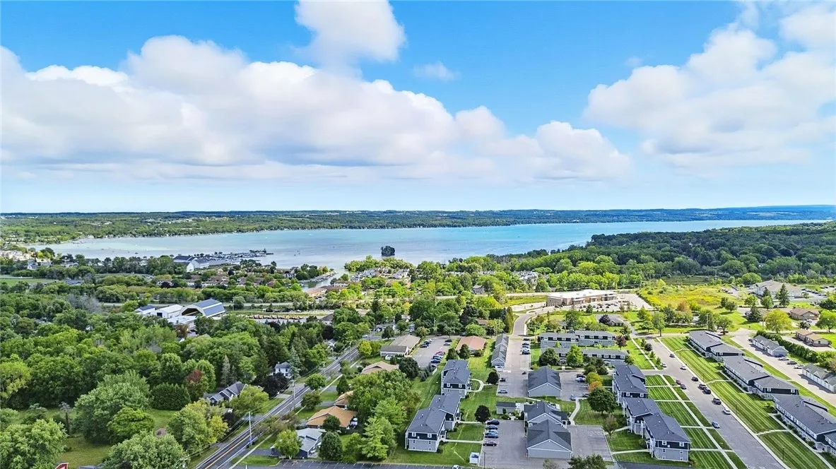 12 Calman Place, Canandaigua City, New York 14424, Canandaigua City, New York 14424, 3 Bedrooms Bedrooms, 6 Rooms Rooms,1 BathroomBathrooms,Residential,For Sale,12 Calman Place, Canandaigua City, New York 14424,0,R1636272