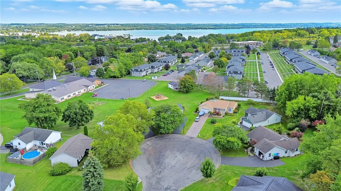 12 Calman Place, Canandaigua City, New York 14424, Canandaigua City, New York 14424, 3 Bedrooms Bedrooms, 6 Rooms Rooms,1 BathroomBathrooms,Residential,For Sale,12 Calman Place, Canandaigua City, New York 14424,0,R1636272
