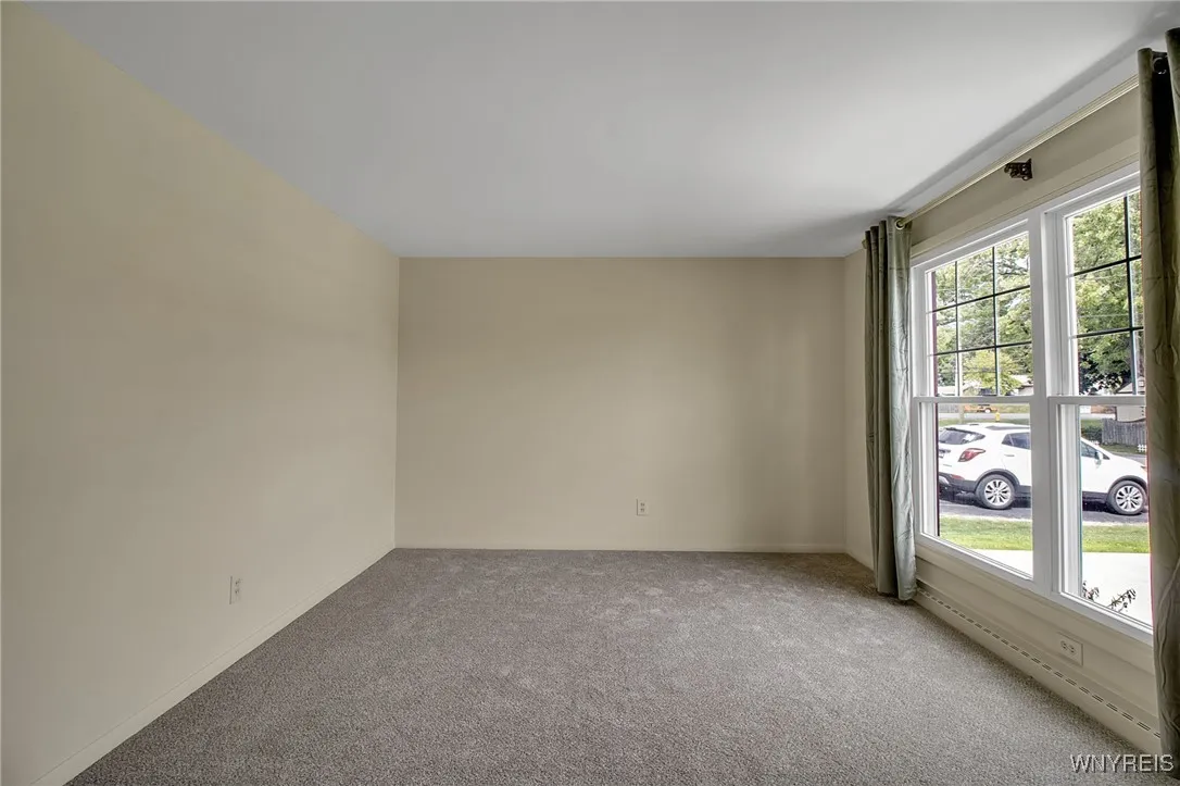 346 Dwyer Street, West Seneca, New York 14224, West Seneca, New York 14224, 3 Bedrooms Bedrooms, 6 Rooms Rooms,1 BathroomBathrooms,Residential,For Sale,346 Dwyer Street, West Seneca, New York 14224,0,B1636349
