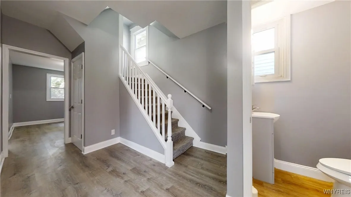 90 Newfield Street, Buffalo, New York 14207, Buffalo, New York 14207, 3 Bedrooms Bedrooms, 7 Rooms Rooms,1 BathroomBathrooms,Residential,For Sale,90 Newfield Street, Buffalo, New York 14207,0,B1636180