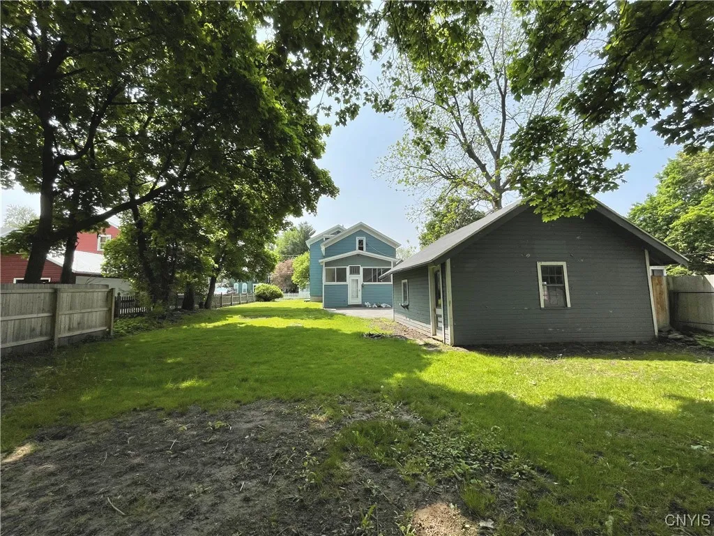 125 Flower Avenue East, Watertown City, New York 1, Watertown City, New York 13601, 4 Bedrooms Bedrooms, 9 Rooms Rooms,3 BathroomsBathrooms,Residential,For Sale,125 Flower Avenue East, Watertown City, New York 1,0,S1636387