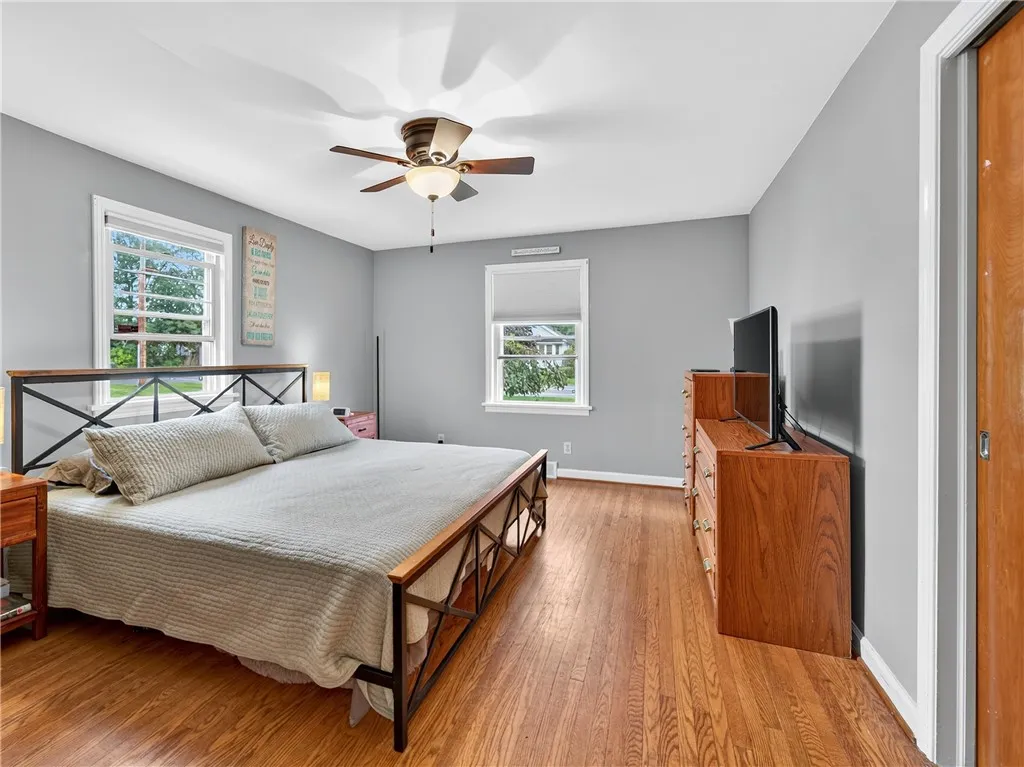 96 Hinchey Road, Gates, New York 14624, Gates, New York 14624, 4 Bedrooms Bedrooms, 6 Rooms Rooms,2 BathroomsBathrooms,Residential,For Sale,96 Hinchey Road, Gates, New York 14624,0,R1634418