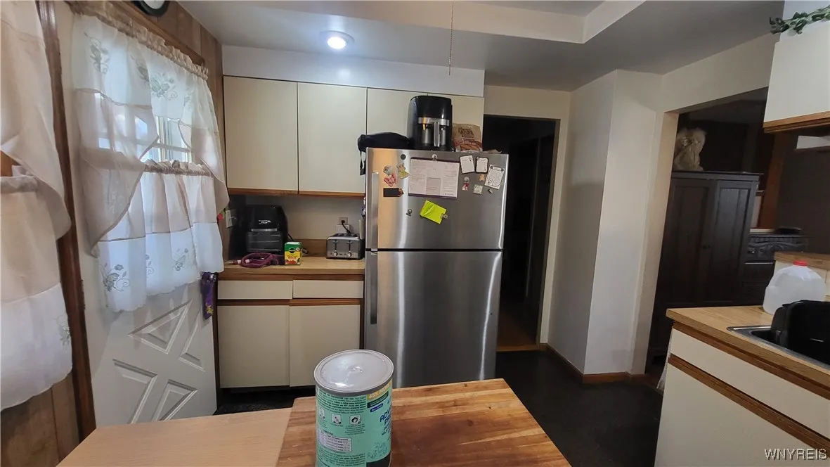 548 Marilla Street, Buffalo, New York 14220, Buffalo, New York 14220, 3 Bedrooms Bedrooms, 6 Rooms Rooms,1 BathroomBathrooms,Residential,For Sale,548 Marilla Street, Buffalo, New York 14220,0,B1636188