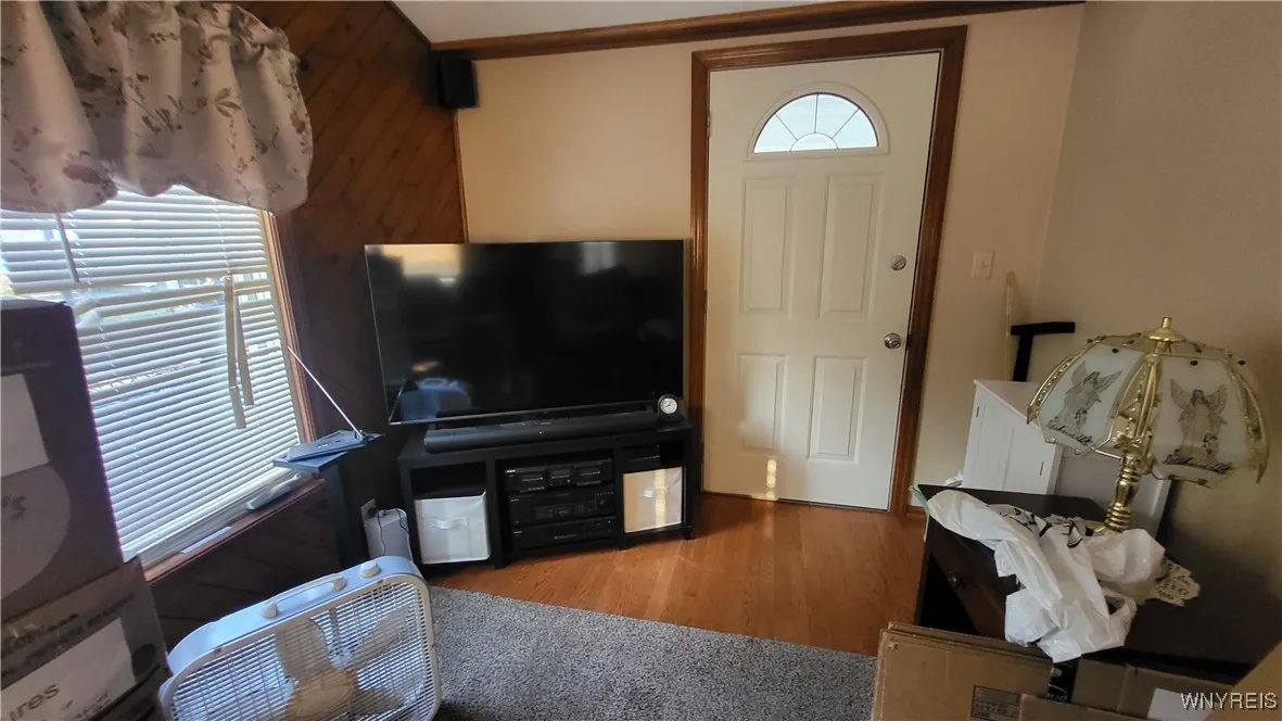 548 Marilla Street, Buffalo, New York 14220, Buffalo, New York 14220, 3 Bedrooms Bedrooms, 6 Rooms Rooms,1 BathroomBathrooms,Residential,For Sale,548 Marilla Street, Buffalo, New York 14220,0,B1636188