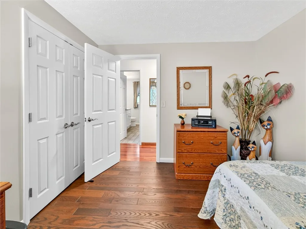 222 West Bend Drive, Greece, New York 14612, Greece, New York 14612, 3 Bedrooms Bedrooms, 6 Rooms Rooms,2 BathroomsBathrooms,Residential,For Sale,222 West Bend Drive, Greece, New York 14612,0,R1636465