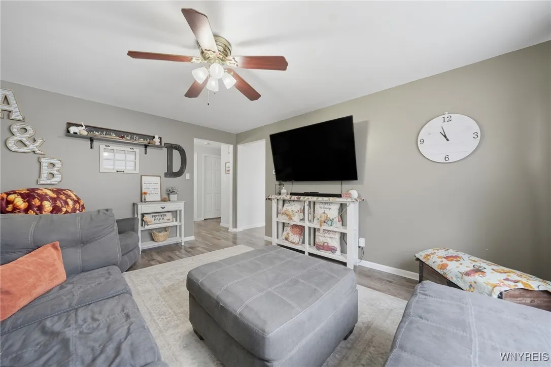 226 Temple Drive, Cheektowaga, New York 14225, Cheektowaga, New York 14225, 4 Bedrooms Bedrooms, 7 Rooms Rooms,2 BathroomsBathrooms,Residential,Closed,226 Temple Drive, Cheektowaga, New York 14225,0,B1636095