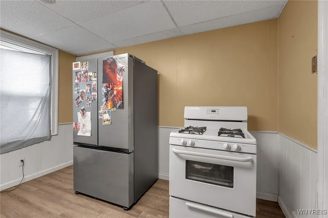 195 Riverside Avenue, Buffalo, New York 14207, Buffalo, New York 14207, 4 Bedrooms Bedrooms, ,3 BathroomsBathrooms,Residential,For Sale,195 Riverside Avenue, Buffalo, New York 14207,0,B1633817
